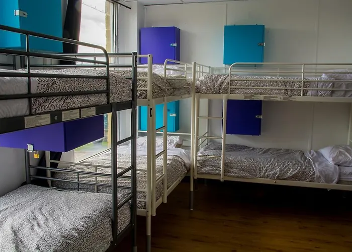 Wicked Hostels - Calgary
